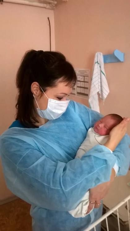 «Мы пришли попрощаться»: С такими словами медсестра роддома принесла ростовчанке сына, с которым ее собирались разлучить