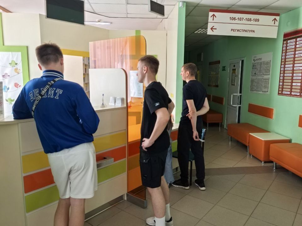 Тревожные слухи о закрытии детской поликлиники в Ельце не подтвердились