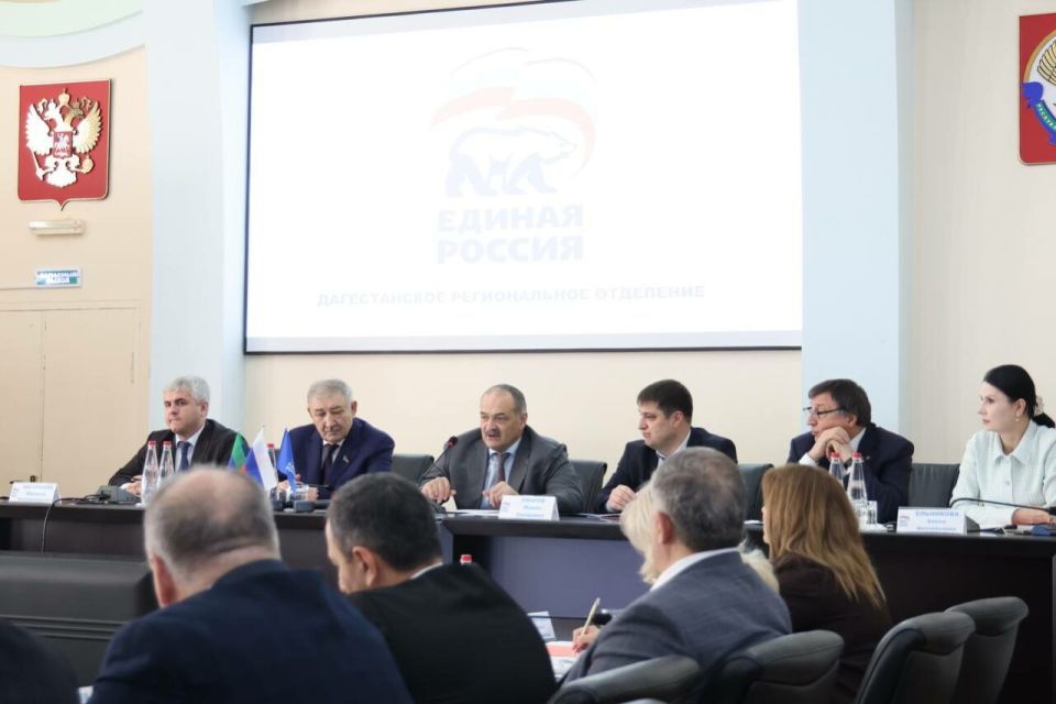 Духовность должна формироваться семейными ценностями, религией, наукой, спортом и культурой