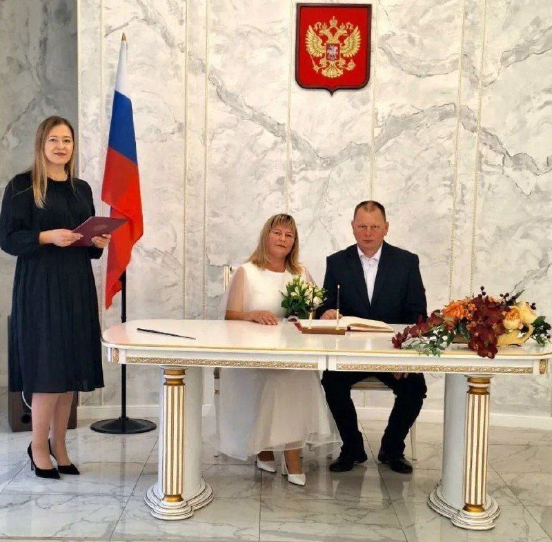 В Пензе многодетную семью поздравили с «серебряным» юбилеем