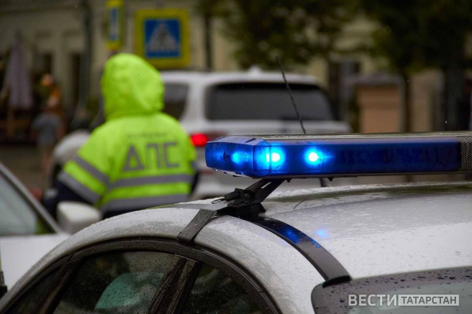 В Татарстане инспекторы ГАИ сопроводили беременную женщину в больницу