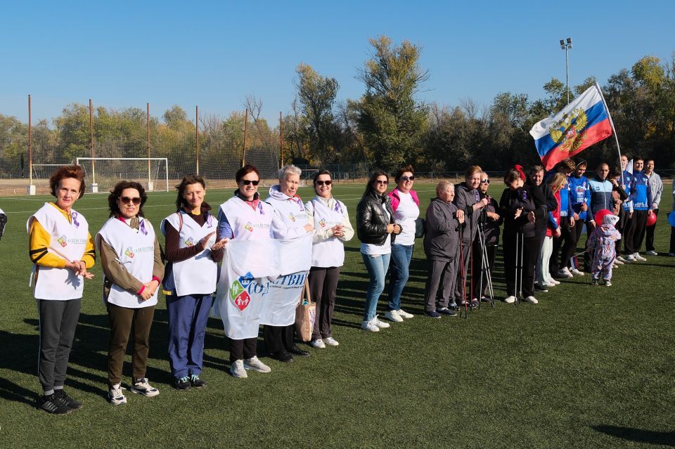 В Камызяке прошел юбилейный «фиолетовый» забег в поддержку людей с деменцией