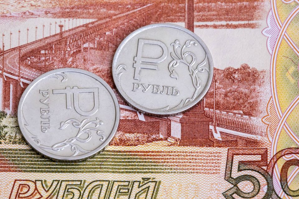 С начала года СФР назначил единое пособие родителям 178 тысяч детей в Челябинской области