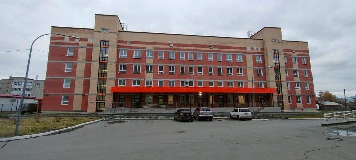 Детскую поликлинику в Барабинске ввели в строй под надзором прокуратуры