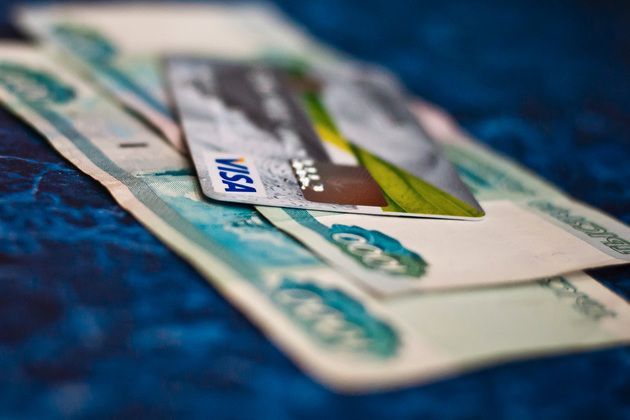 Дети из многодетных семей воспользовались компенсацией за платное обучение