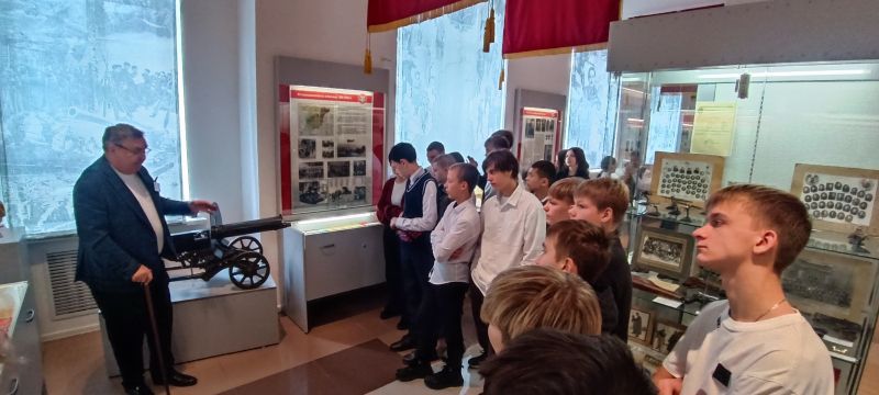 Сотрудниками УНК ГУ для участников проекта по гражданско-патриотическому и духовно-нравственному воспитанию детей и подростков «Движение на опережение» организовано очередное занятие в рамках блока «Мой родной край»