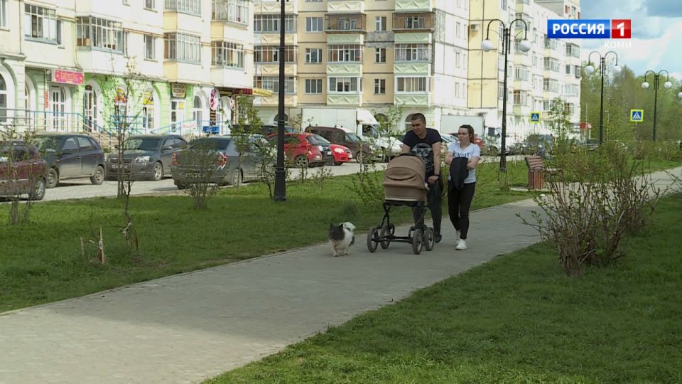 Единое пособие для семей с детьми в России в 2026 году вырастет до 18 371 рубля
