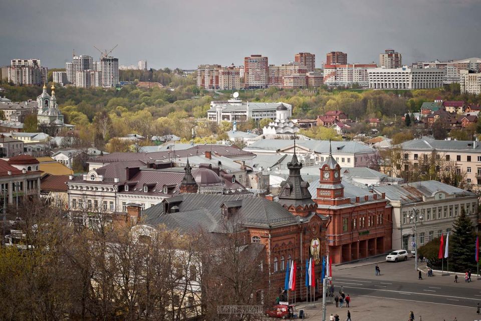 В Судогодском районе прокуратура в судебном порядке добилась оборудования земельного участка многодетной семьи автономной системой канализации