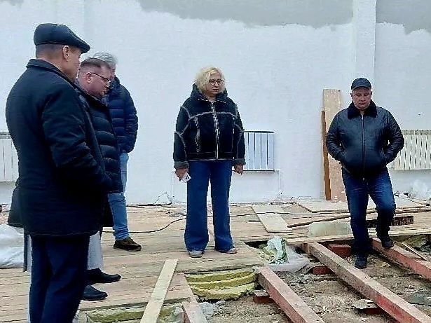В Приобье преображают здание культурно-информационного центра