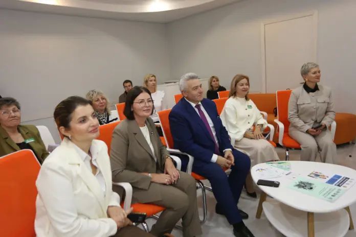 Министр труда и социальной защиты Херсонской области Алла Бархатнова: «Команда Мордовии отдала делу создания Семейного МФЦ сердца!»