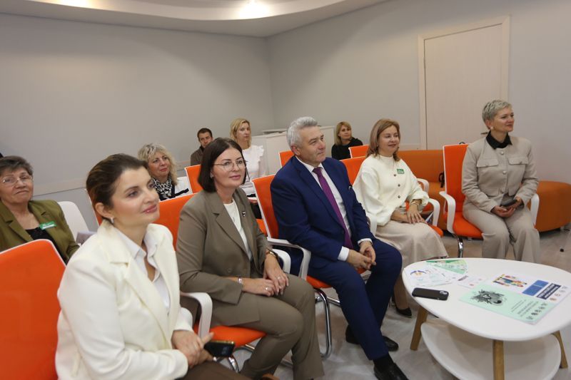 Министр труда и социальной защиты Херсонской области Алла Бархатнова: «Команда Мордовии отдала делу создания Семейного МФЦ сердца!»
