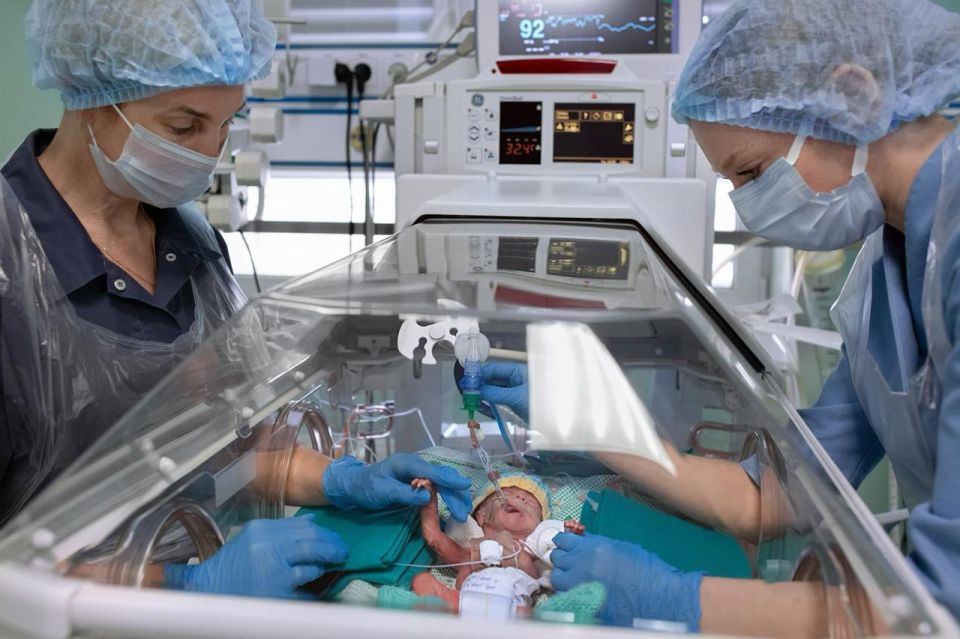 Малыша весом 800 граммов выходили в Ленинградском перинатальном центре
