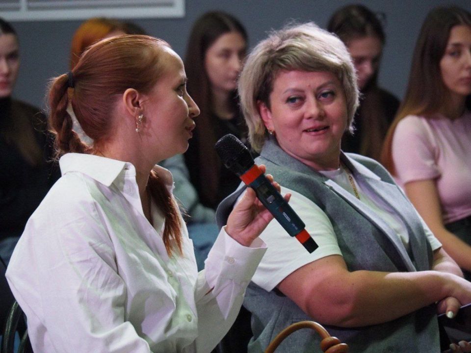 Пензенским студентам рассказали о социальной поддержке и важности сохранения репродуктивного здоровья