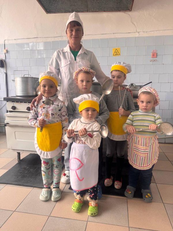 В детском саду «Золотой ключик» отметили День повара