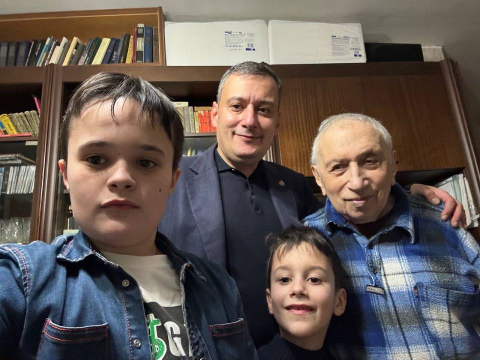 Александр Хинштейн о воспитании сыновей: «Главное - личный пример»