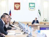 Губернатор Вадим Шумков предложил направлять средства программы ОМС на стимулирование врачей, которые отговаривают женщин от прерывания беременности