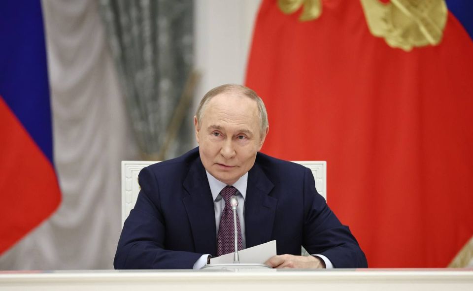 Владимир Путин отметил важность поддержки студенческих семей на первом заседании Совета при президенте по реализации государственной демографической и семейной политики