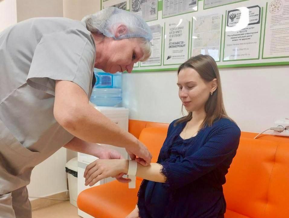 Республиканский перинатальный центр ввел новую систему идентификации пациенток стационара