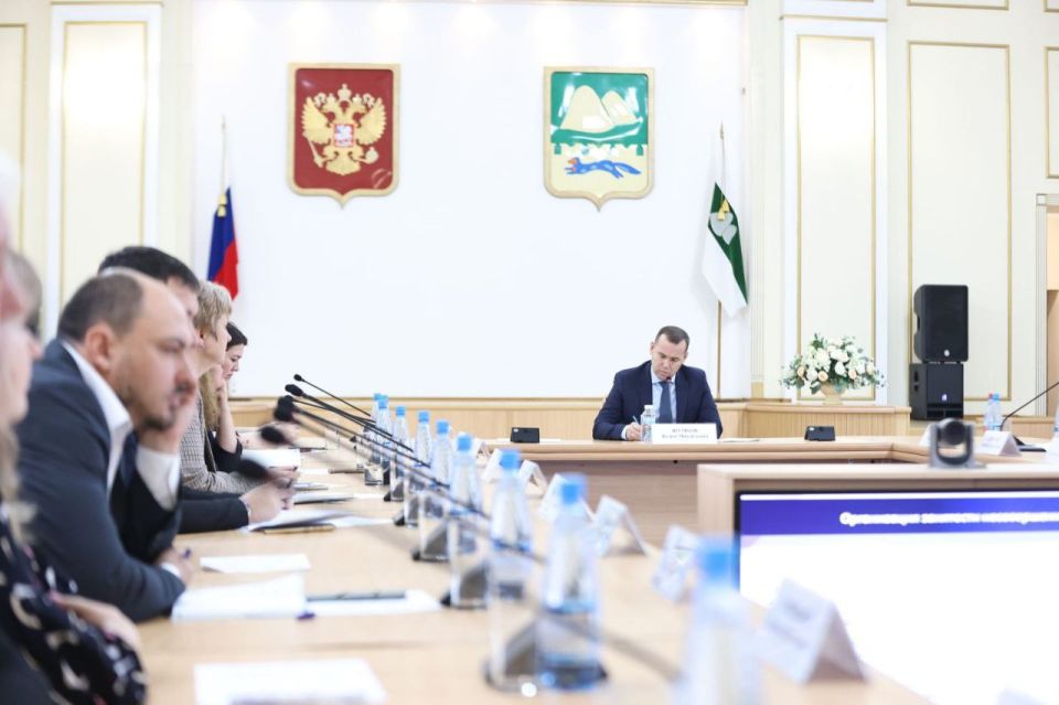 В Курганской области хотят платить врачам за помощь женщинам, решившим сохранить беременность