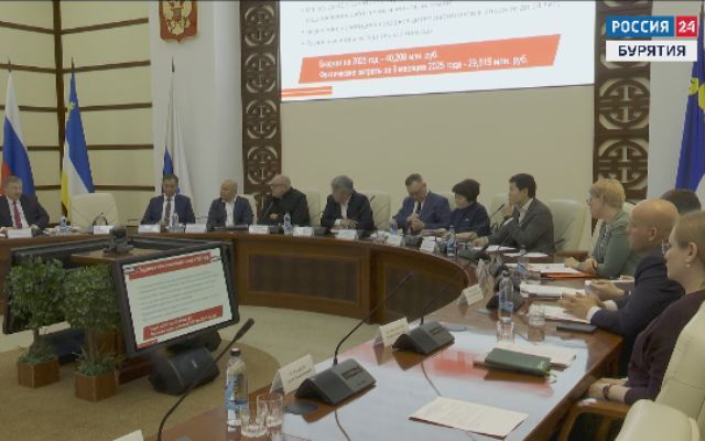 Алексей Цыденов встретился с предпринимателями и промышленниками Бурятии, чтобы обсудить тему корпоративного единого демографического стандарта