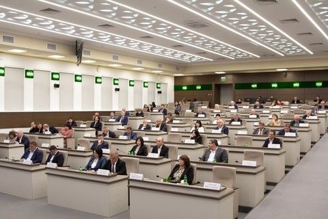 В Адыгее приняли закон, направленный на поддержку молодых семей с детьми