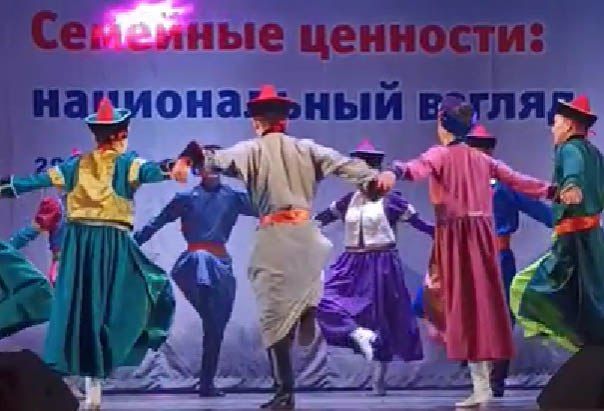 28 октября в Москве, в центральном доме Российской армии, прошёл фестиваль «Семейные ценности: национальный взгляд», приуроченный ко Дню народного единства