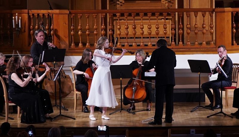 «Академия молодых исполнителей» открыла прием заявок на участие в пятом сезоне проекта