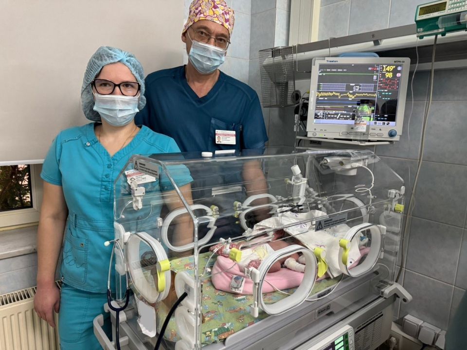 Окружная клиническая больница Ханты-Мансийска обновила оборудование в отделении реанимации новорожденных