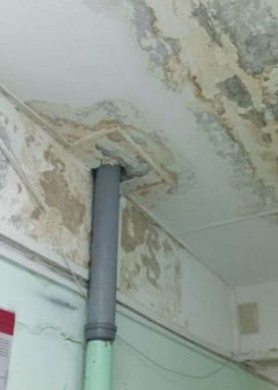 Кошмар на Дейнеки: Хинштейн поручил спасти женскую консультацию Курска