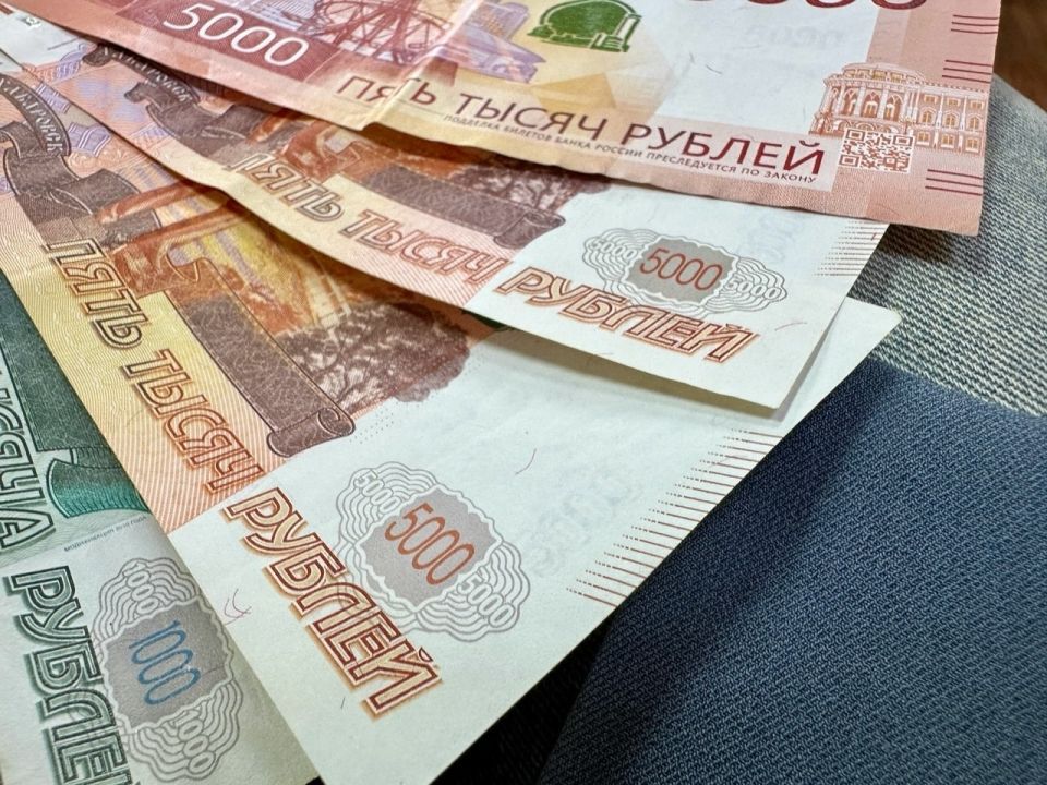 Первые заявления от студенток на пособие по беременности и родам приняты Отделением СФР по Новгородской области