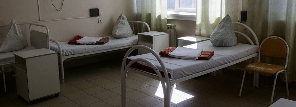 Ограниченный приём разрешили в больнице Новосибирска, где рухнул потолок