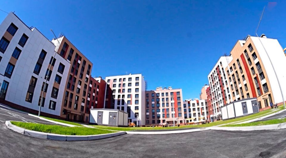 70 многодетных семей Колымы получили господдержку на жилье