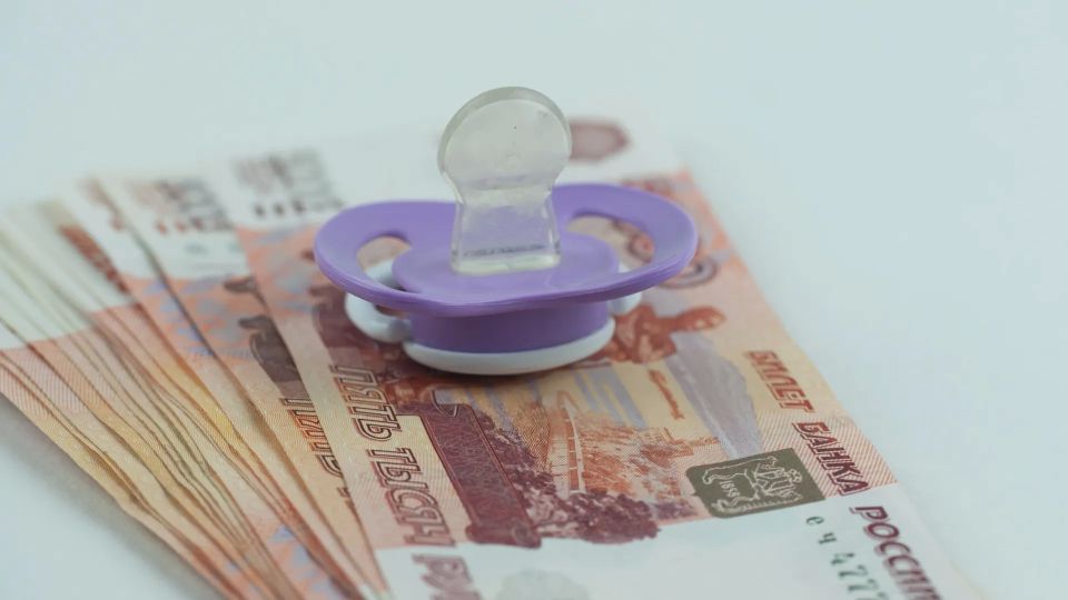 Первая семья из ДНР получила на Ямале региональный маткапитал