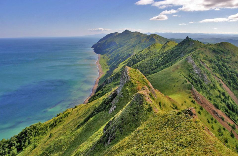 400 тысяч на дальневосточную ипотеку участникам СВО и молодым семьям продолжат выплачивать в 2026 году