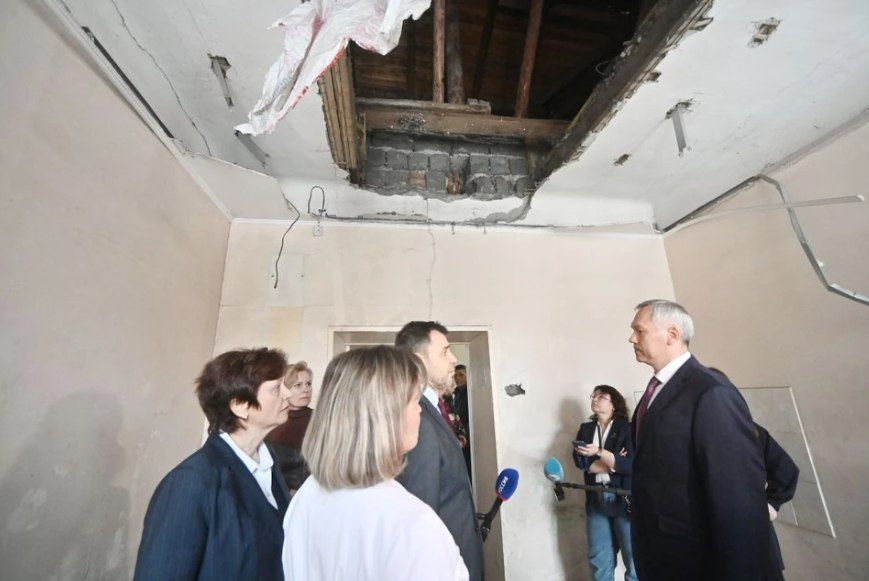 В Новосибирске на Вертковской отремонтируют третий этаж детской больницы № 1