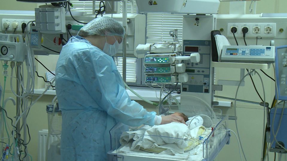 Международный день недоношенных детей: репортаж из Псковского перинатального центра