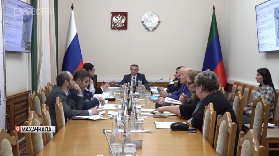 Реализацию государственной семейной политики обсудили в Правительстве Дагестана