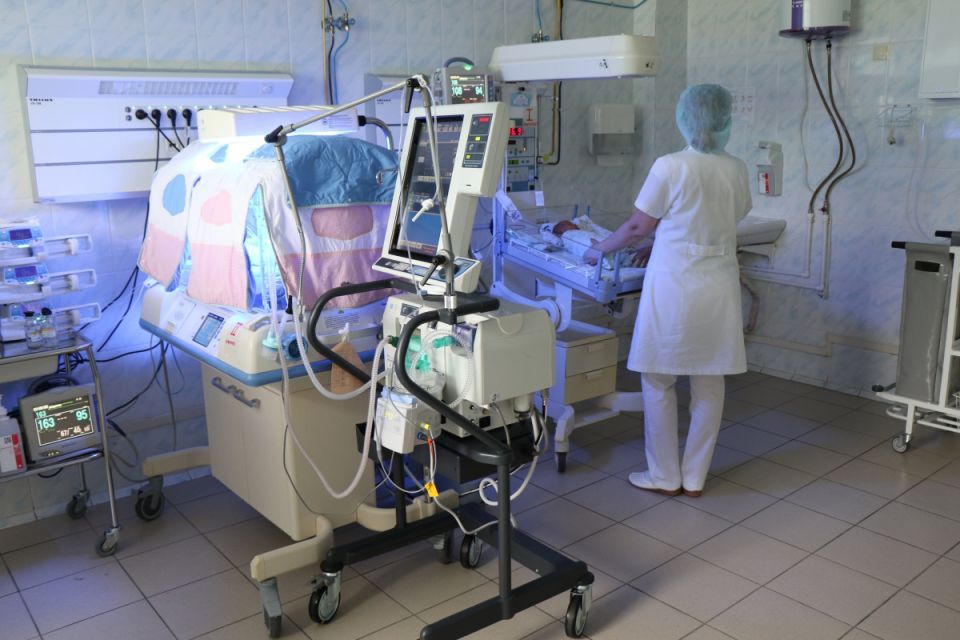 В Кирове выходили малышку весом 720 грамм