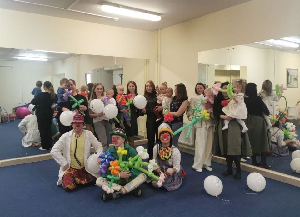 Специалисты Ярославского областного перинатального центра спасают жизни недоношенных детей