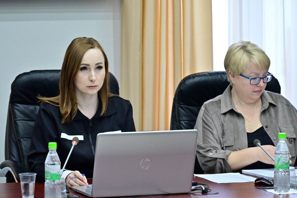 Еще две семьи получат Почетный знак «За заслуги в воспитании детей»