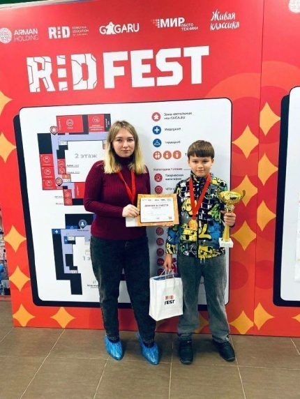 Орловец победил в младшей возрастной группе на международном фестивале по робототехнике и программированию