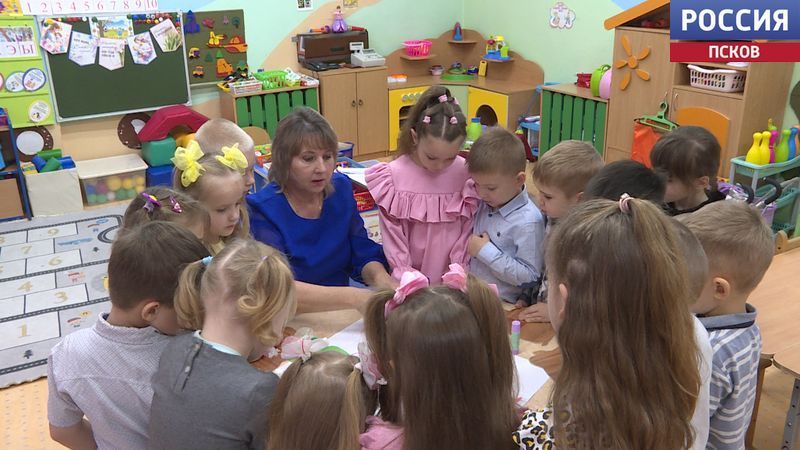 Самый нежный и трепетный праздник. Как воспитанники детского сада №1 готовятся поздравлять своих мам?