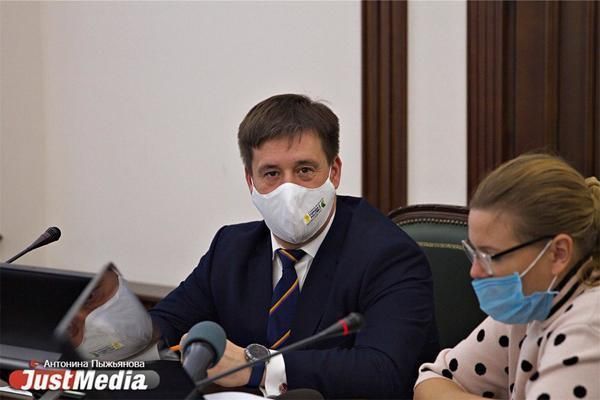 Дело не в благосостоянии. Директор департамента экономики Екатеринбурга Александр Прядеин назвал причину низкой рождаемости