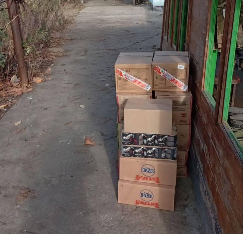 Меценат из Мордовии передал гуманитарную помощь многодетной семье из Каланчака