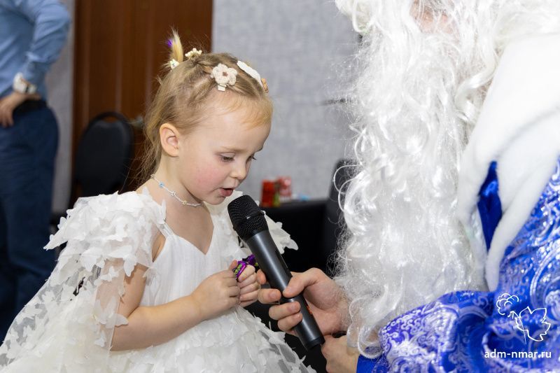 Приглашаем молодые семьи на новогодний вечер