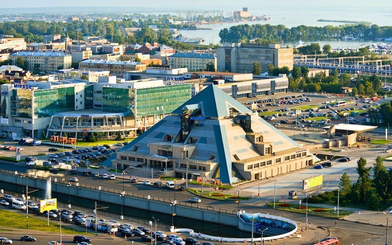 Автоинспекторы Татарстана помогли беременной женщине добраться до роддома