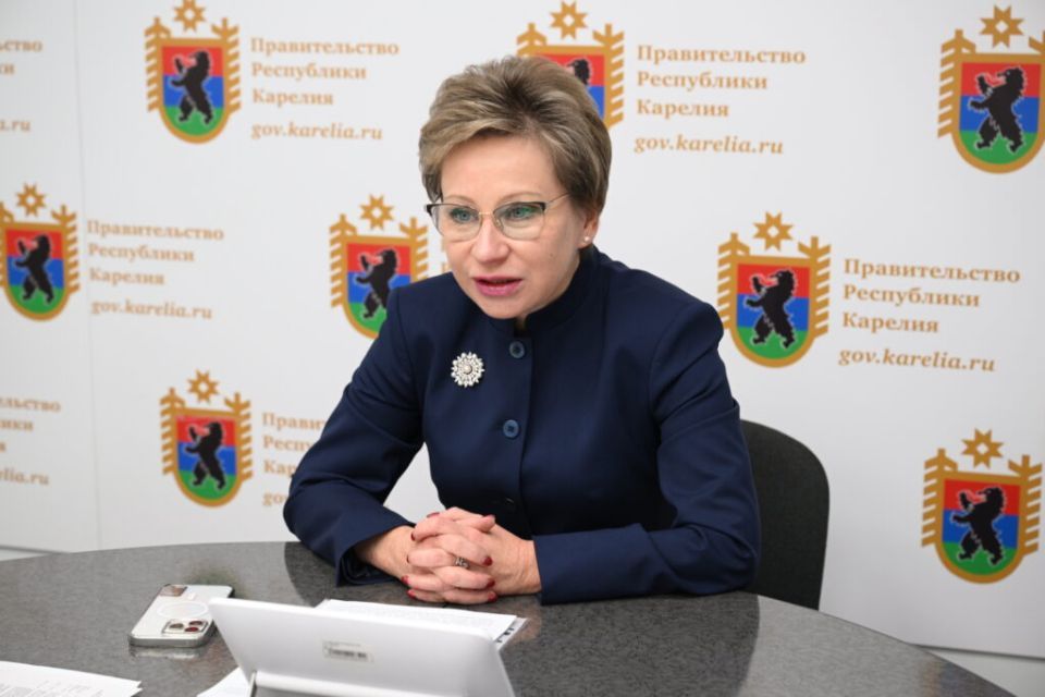 Женщины Карелии обсудили региональную программу повышения рождаемости