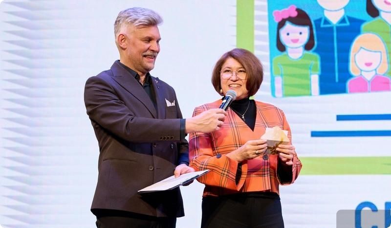 Многодетная семья Бабушкиных стала победителем областного конкурса «Семья года - 2025»