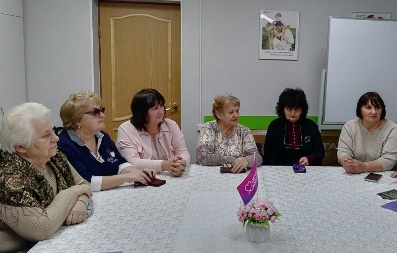 В Малоархангельском районе полицейские рассказали представителям старшего поколения, как защититься от мошенников