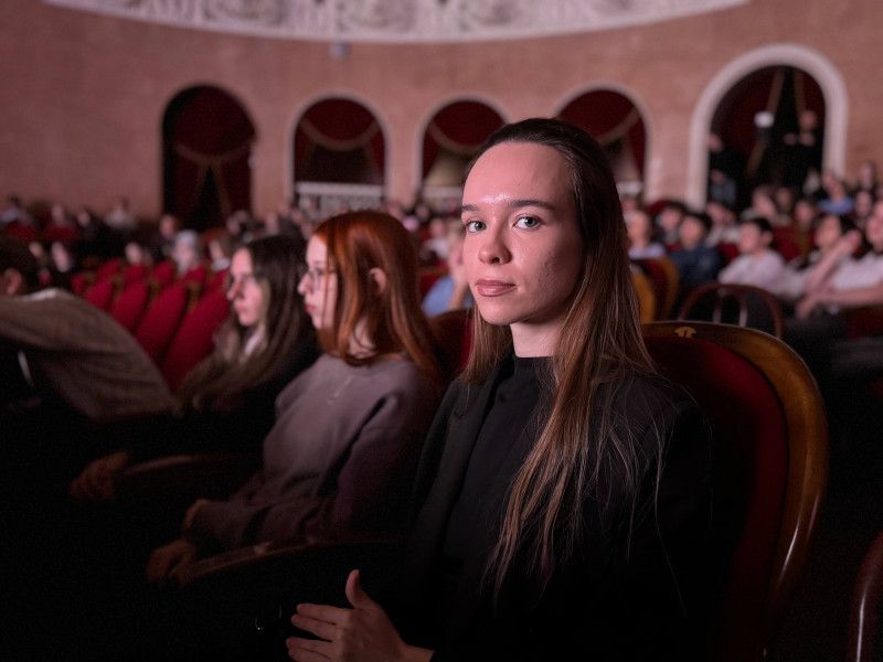 Ангарские старшеклассники и студенты техникумов посетили форум семейных ценностей